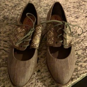 EUC Anthro oxfords